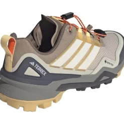 Wandelschoenen|Wandelschoenen < adidas TERREX Skychaser 2.0 GORE-TEX Wandelschoenen Dames - wonder taupe/off white/ice tangerine JR3961
