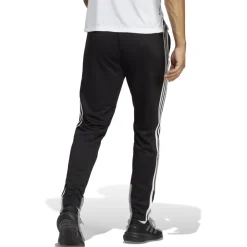 Broeken & Rokken < adidas Train Eential Joggingbroek Heren - zwart/wit IB8168