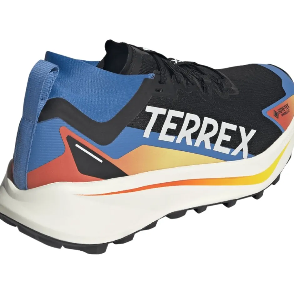 Schoenen|Trailrunning Schoenen < adidas TERREX Agravic GORE-TEX Trailrunningschoenen Heren - core black/cloud white/ray blue JR9105