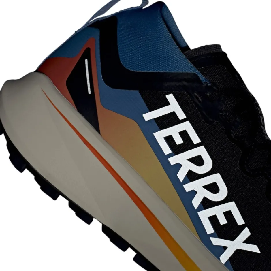 Schoenen|Trailrunning Schoenen < adidas TERREX Agravic GORE-TEX Trailrunningschoenen Heren - core black/cloud white/ray blue JR9105