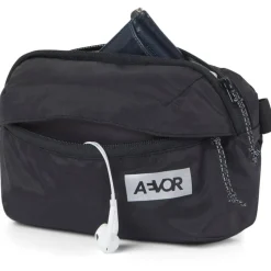 Heuptassen & Drinkgordels < Aevor Ease Heuptas 2L - Ripstop Black