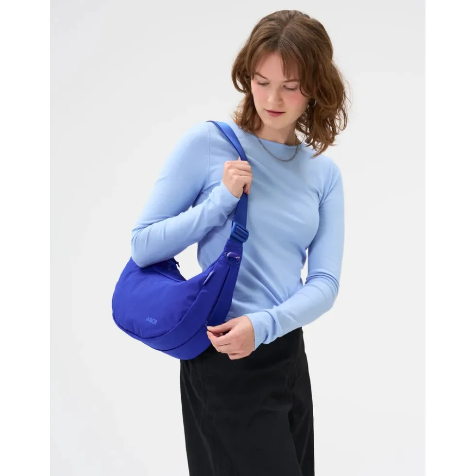 AEVOR Sling Schoudertas 7.5L - Electric Blue