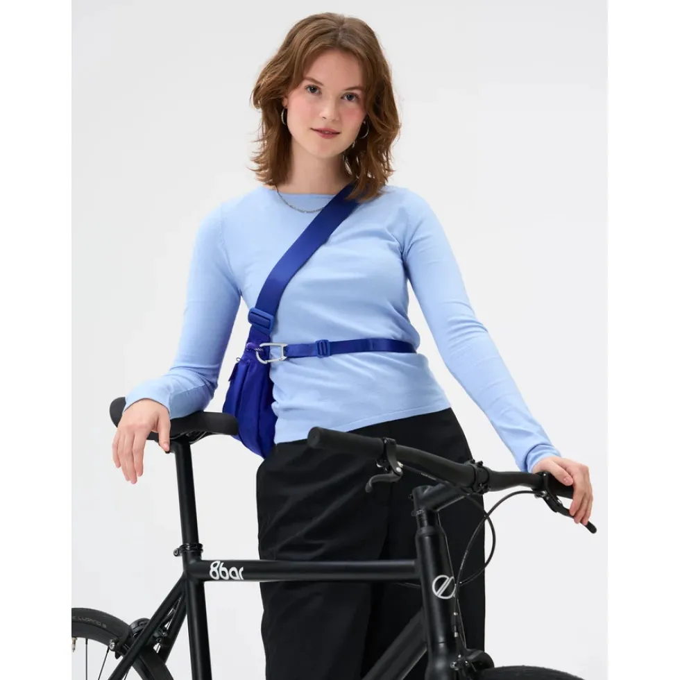AEVOR Sling Schoudertas 7.5L - Electric Blue