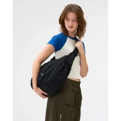 AEVOR Slouchy Tas 23L - Zwart
