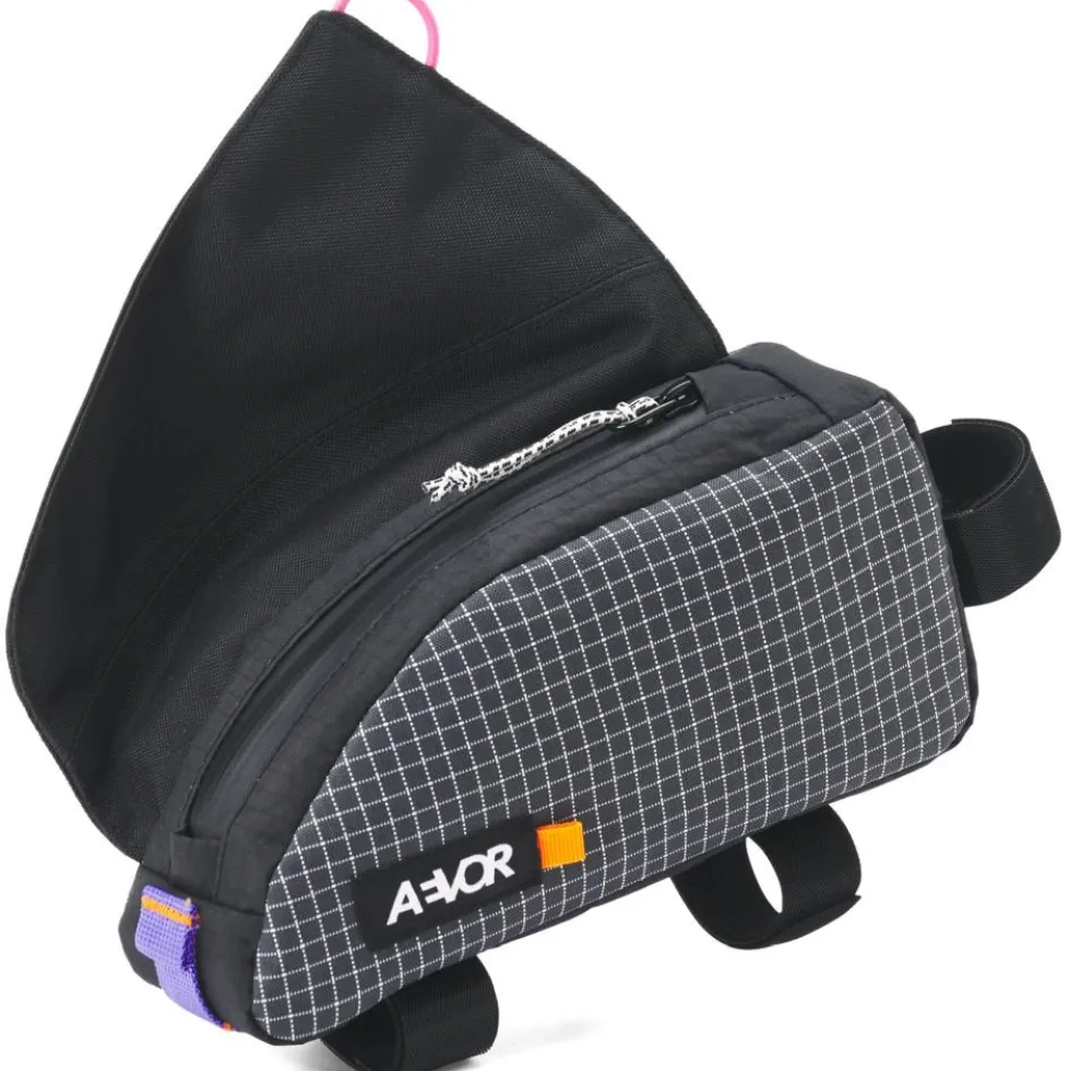 AEVOR UBG S Top Frametas 0.9L - Black White Grid