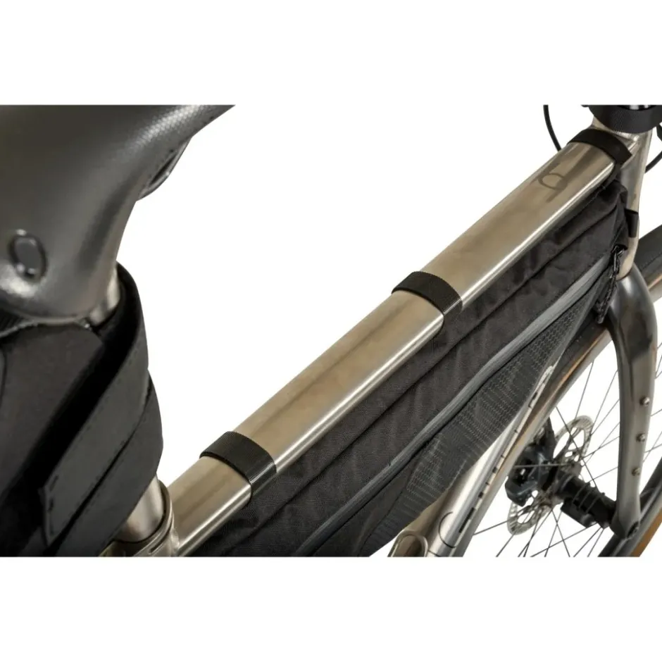 Frametassen < AGU Venture Tube Frametas - 5.5L - zwart