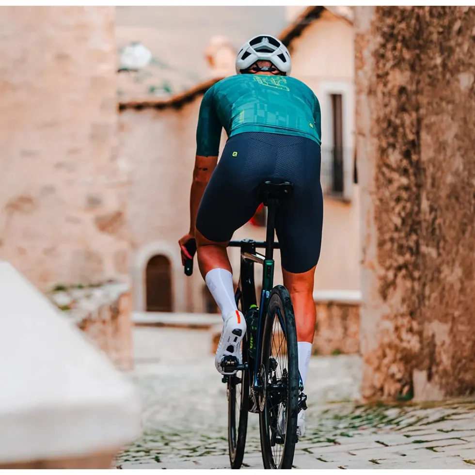 Alé R-EV1 Voltage Fietsshorts met bretels Heren - zwart