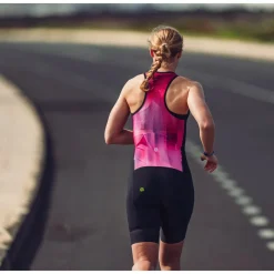 Trisuits|Trisuits < Ale Aé TRIATHON Crazy Triatonpak zonder ouwen voor dae - pink cobo