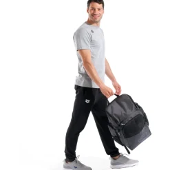 arena One Go 35L Rugzak - Zwart