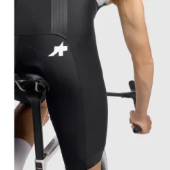 Assos MILLE GT S11 Fietsshort met bretels Heren - black series