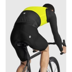 Overige Producten < ASSOS P1 SEEME Vest - optic yellow