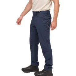 Broeken & Rokken < Bergans Rabot Light Softshell-Broek Heren - navy blue