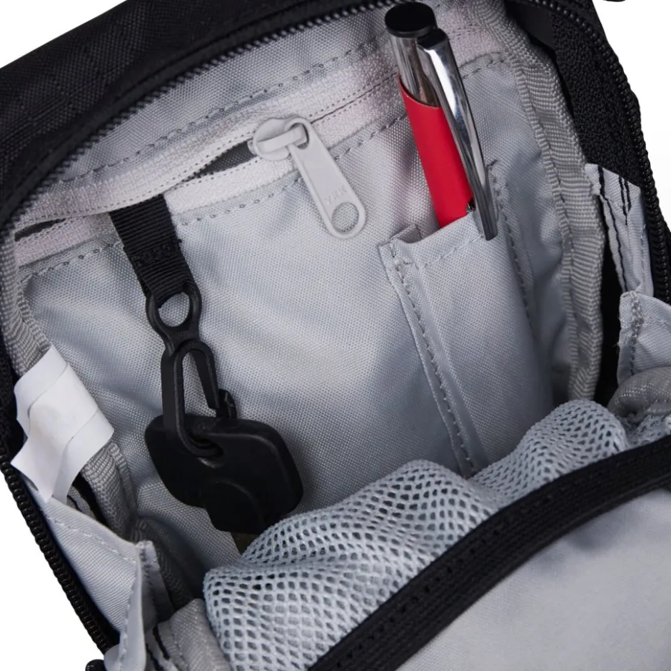 Heuptassen & Drinkgordels < Berghaus Xodus X-Body Small Tas - Zwart/Zwart