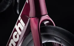 Bianchi INFINITO - 105 Di2 - Carbon racefiets - 2026 - burgundy red / white full glossy
