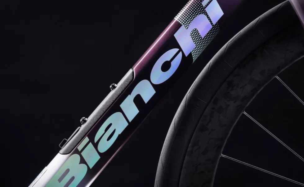 Bianchi INFINITO - Launch Edition - Ultegra Di2 - Carbon Racefiets - 2026 - grey/violet / chrome full glossy