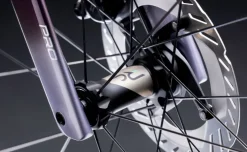 Bianchi INFINITO - Launch Edition - Ultegra Di2 - Carbon Racefiets - 2026 - grey/violet / chrome full glossy