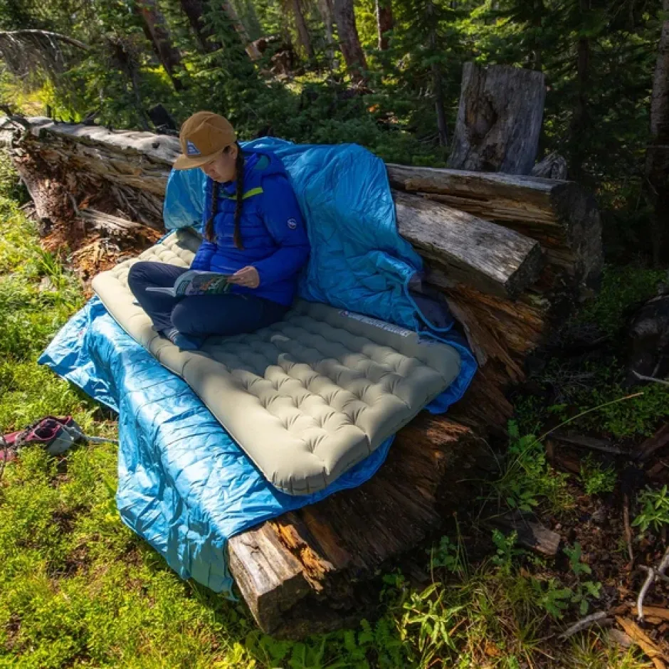 Slaapmatten < Big Agnes Campmeister Deluxe Geïsoleerd Slaapmatje - Extra Wide Long | deep lichen green