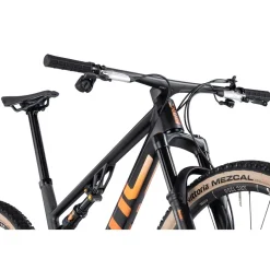 Mtb Full Suspension|Crosscountry Mountainbikes < BMC FOURSTROKE R 01 ONE - 29" Carbon ountainbike - 2026 - carbon / red / orange