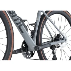 Race Gravelbikes < BMC KAIUS 01 THREE - Carbon Gravel Bike - 2026 - iron grey / black