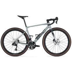Race Gravelbikes < BMC KAIUS 01 THREE - Carbon Gravel Bike - 2026 - iron grey / black