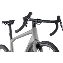 Elektrische Fietsen|Elektrische Racefietsen < BMC ROADMACHINE 01 AMP TWO - Elektrische Racefiets - 2026 - rhino grey