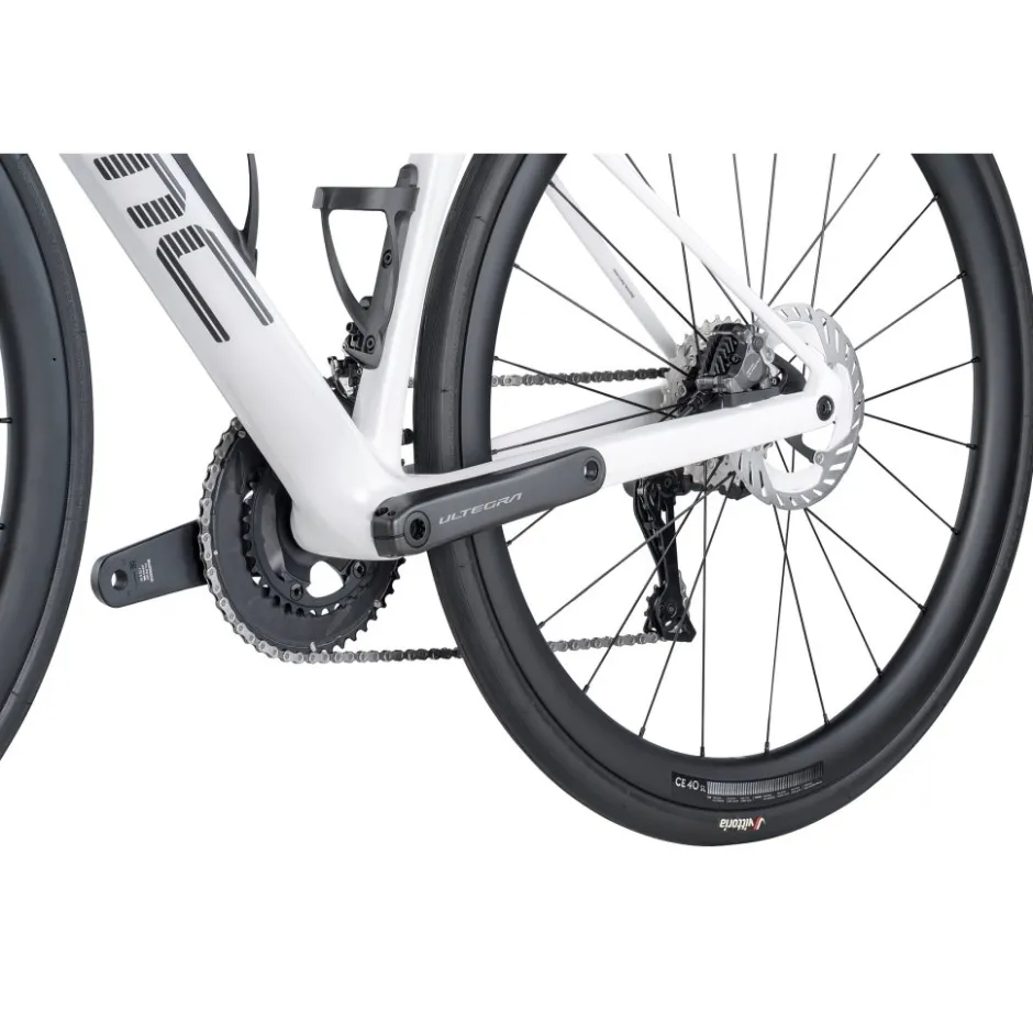 Endurance Racefietsen < BMC ROADMACHINE 01 FOUR - Carbon Racefiets - 2026 - metallic white
