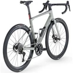Endurance Racefietsen < BMC ROADMACHINE 01 TWO - Carbon Racefiets - 2026 - sage green