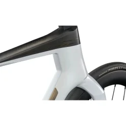 Aero Racefietsen < BMC TEAMMACHINE R 01 TWO - Carbon Racefiets - 2027 - off-white / carbon