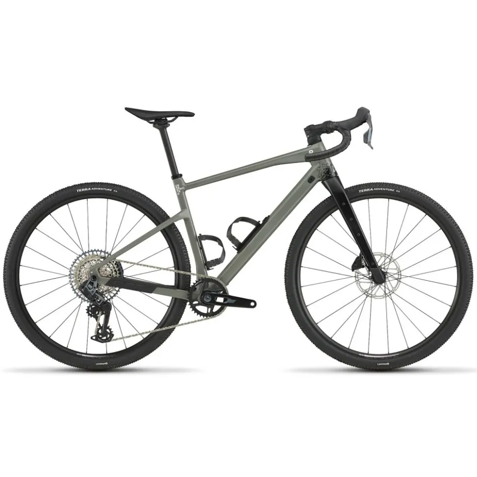 Gravelbikes Bikepacking < BMC UR ONE - Carbon Grave Bike - 2027 - age green