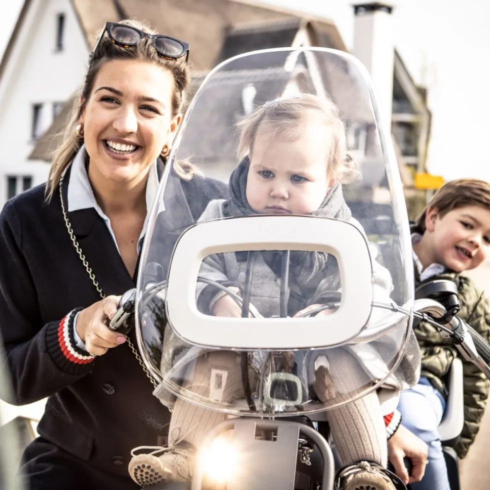 Bobike GO mini Fietsstoeltje voor Kinderen - Vanilla Cupcake