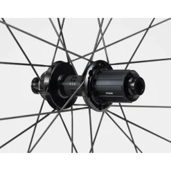 Bontrager Aeolus RSL 62 TLR Disc Carbon Wheelset - Clincher / Tubeless - Centerlock - 12x100mm | 12x142mm - Shimano HG