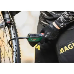 Bosch EasyPump II - Persluchtpomp op Batterijen