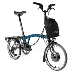 Brompton Electric C Line Explore - 12-Speed - Mid Bar - Standard Seatpost - Rear Rack - 16" Elektrische Vouwfiets - 2024 - ocean blue