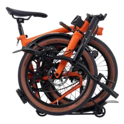 Vouwfietsen < Brompton G Line - 8-Speed - Large - Telescopic Seatpost - Rear Rack - 20" Vouwfiets - 2026 - Adventure Orange