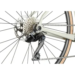 Endurance Racefietsen < Cannondale SYNAPSE CARBON 4 - Racefiets - 2026 - chalk