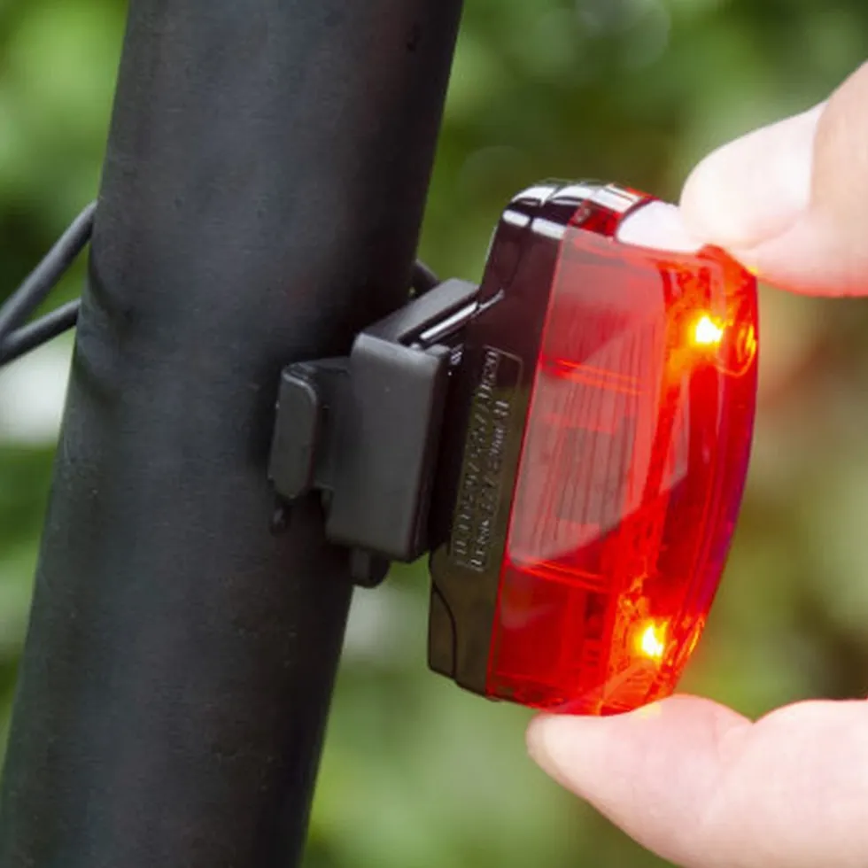 Cat Eye GVolt 60 + Micro G Light Set - black