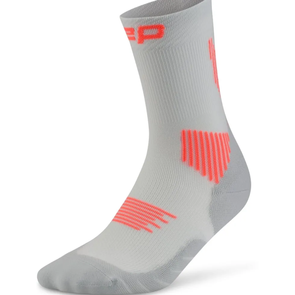 CEP Core Run Mid Cut Compressiesokken Heren - grey