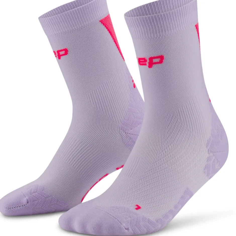 Sokken < CEP Core Run Ultralight Mid Cut Compressiesokken Dames - lilac/pink