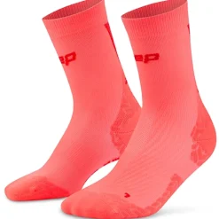 CEP Core Run Ultralight Mid Cut Compressiesokken Heren - neon coral/red