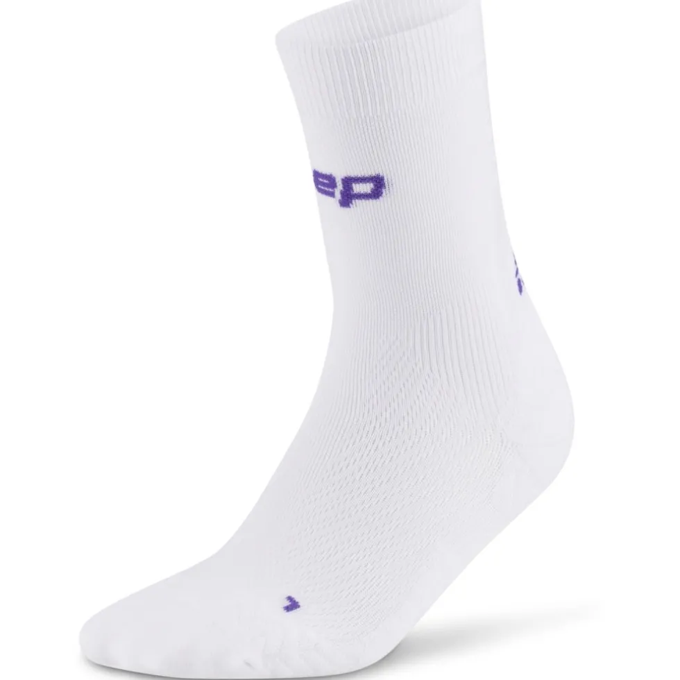 CEP Core Run Ultralight Mid Cut Compressiesokken Dames - wit