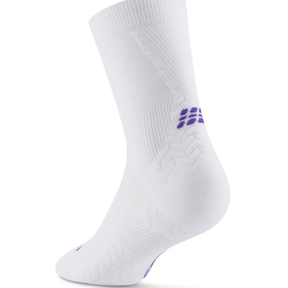 CEP Core Run Ultralight Mid Cut Compressiesokken Dames - wit