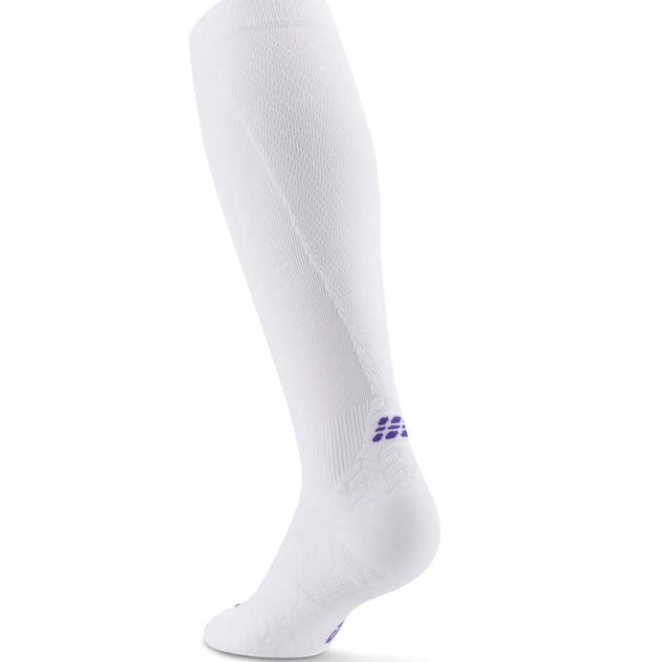 Sokken < CEP Core Run Ultralight Tall Compressiesokken Heren - wit