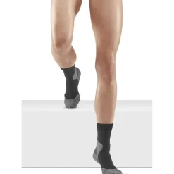 Sokken|Sokken < CEP Hiking Light Merino Mid Cut Compressiesokken V3 Dames - zwart