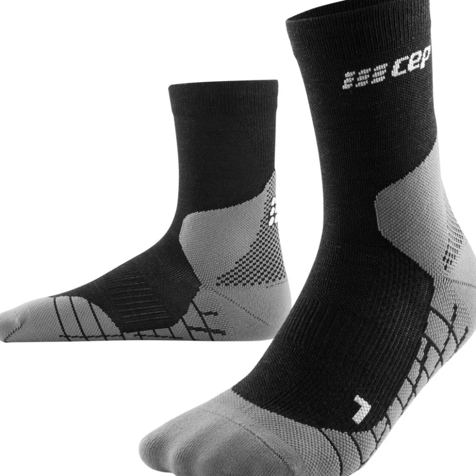 Sokken|Sokken < CEP Hiking Light Merino Mid Cut Compressiesokken V3 Dames - zwart