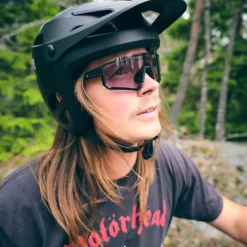 CHPO Siri Zonnebril - Black / Photochromic Clear to Black