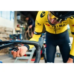Bellen < CloseTheGap Raceday4 Evo Bell Bel - links