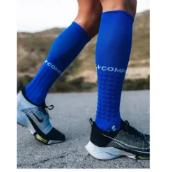 Sokken < Compressport Full Run Compressiesokken - dazzling blue/sugar swizzle