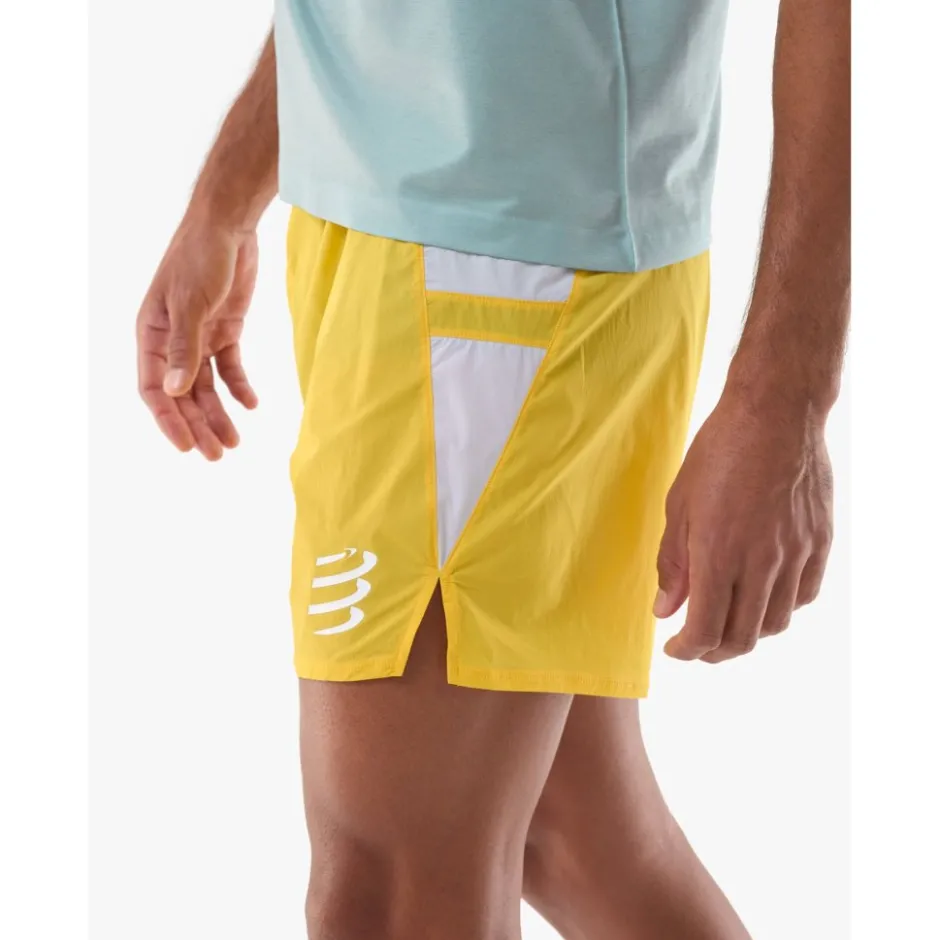 Broeken & Rokken < Compressport Perforance Running Shorts Heren - eon/white
