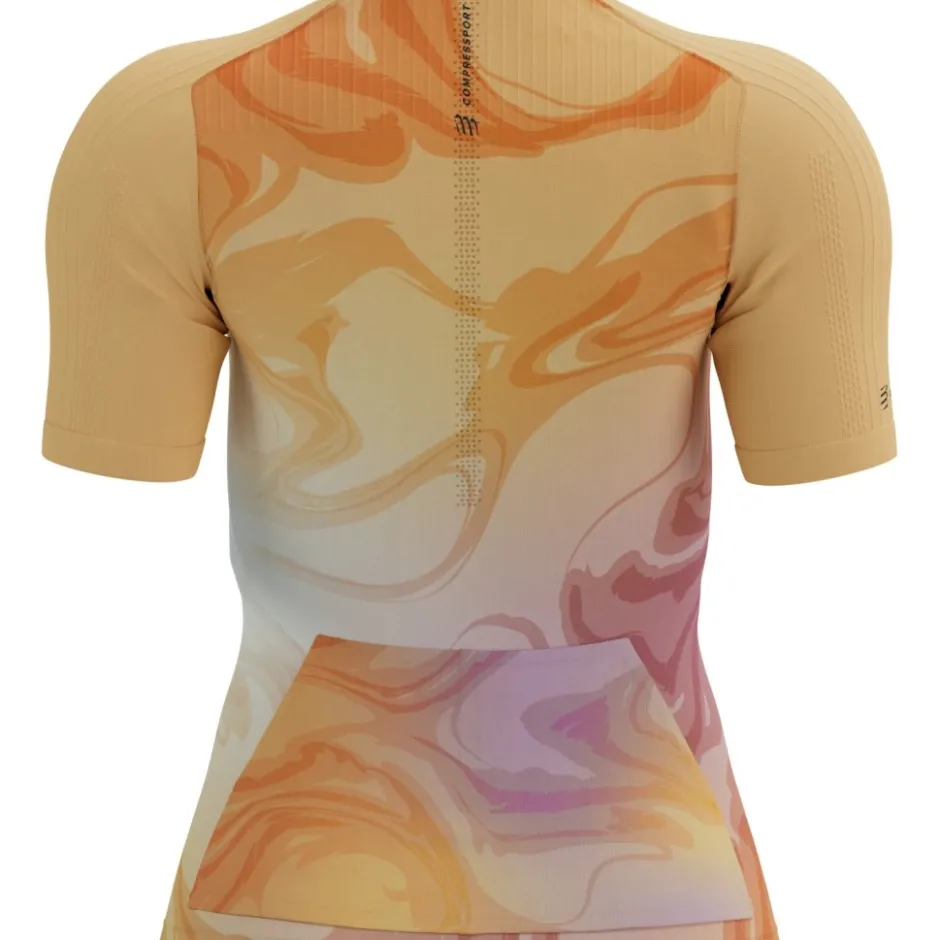 T-Shirts & Tops < Compressport Tri Postura Aero Shirt met Korte Mouwen Dames - buff orange print