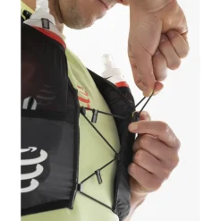 Compressport UltRun Evo Pack 10L Drinkrugzak - zwart